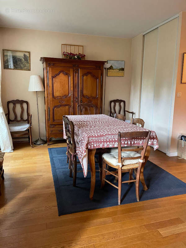 Appartement à VAUCRESSON