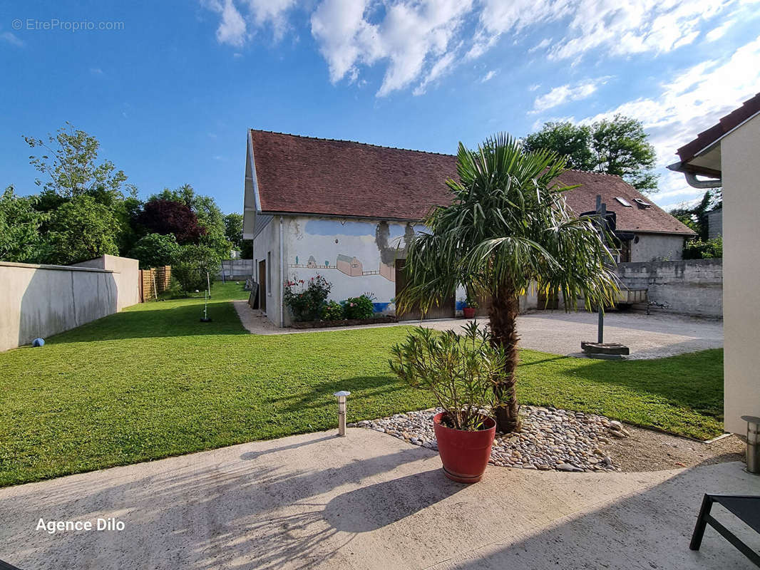 Maison à VENIZY