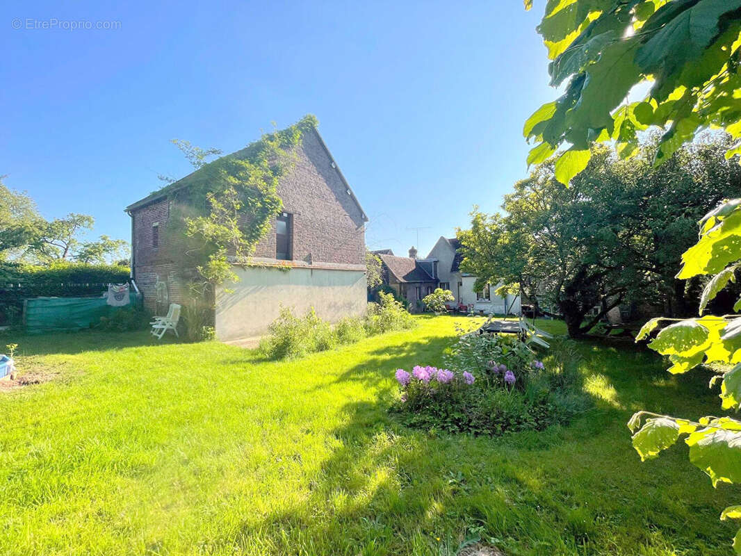 Maison à CHAUMONT-EN-VEXIN