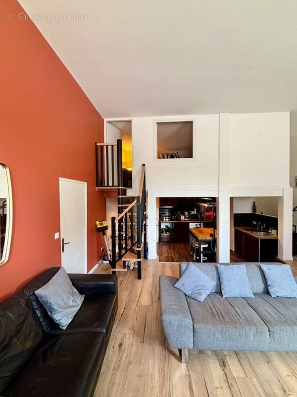 Appartement à SAINTE-FOY-LES-LYON