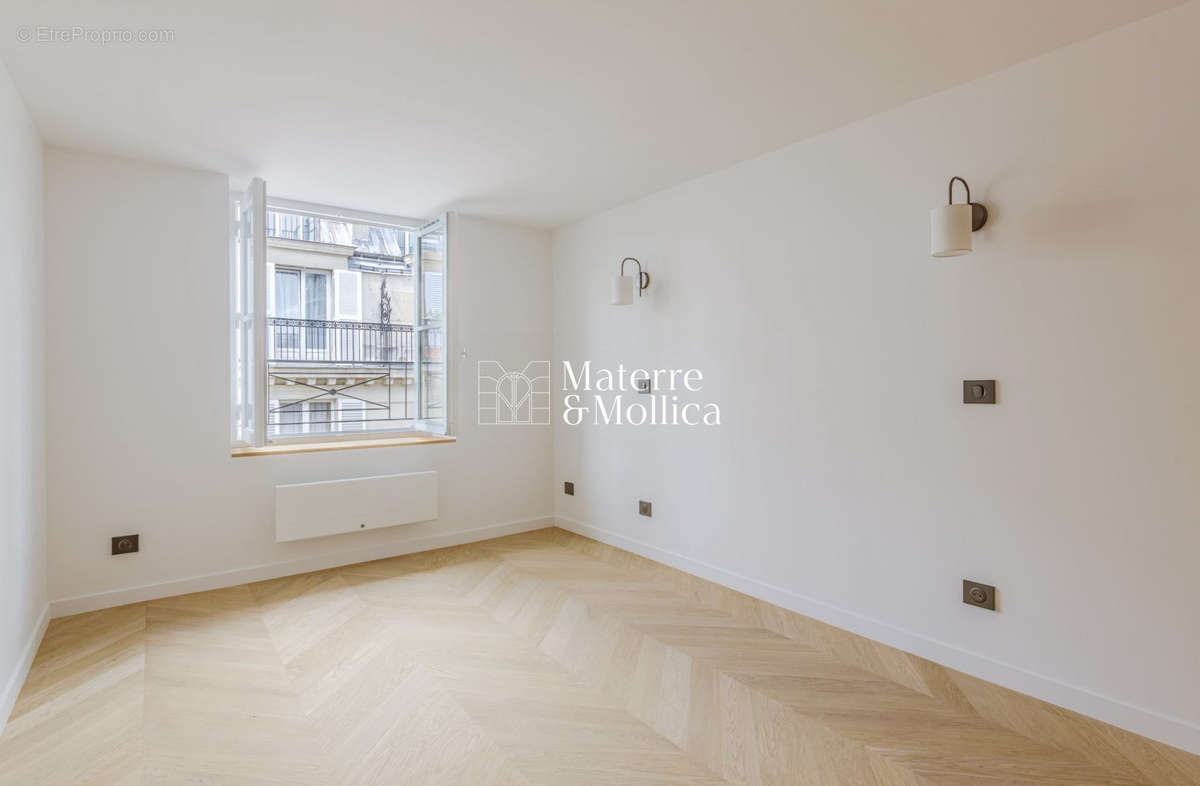 Appartement à PARIS-6E