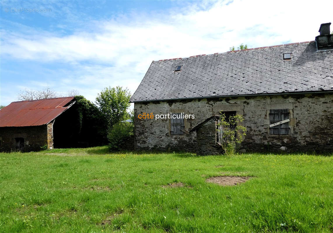 Maison à MARCILLAC-LA-CROISILLE