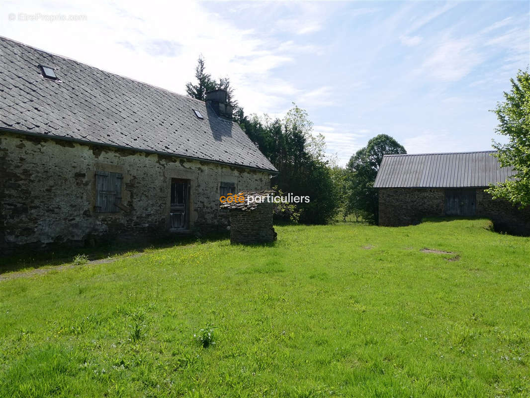 Maison à MARCILLAC-LA-CROISILLE