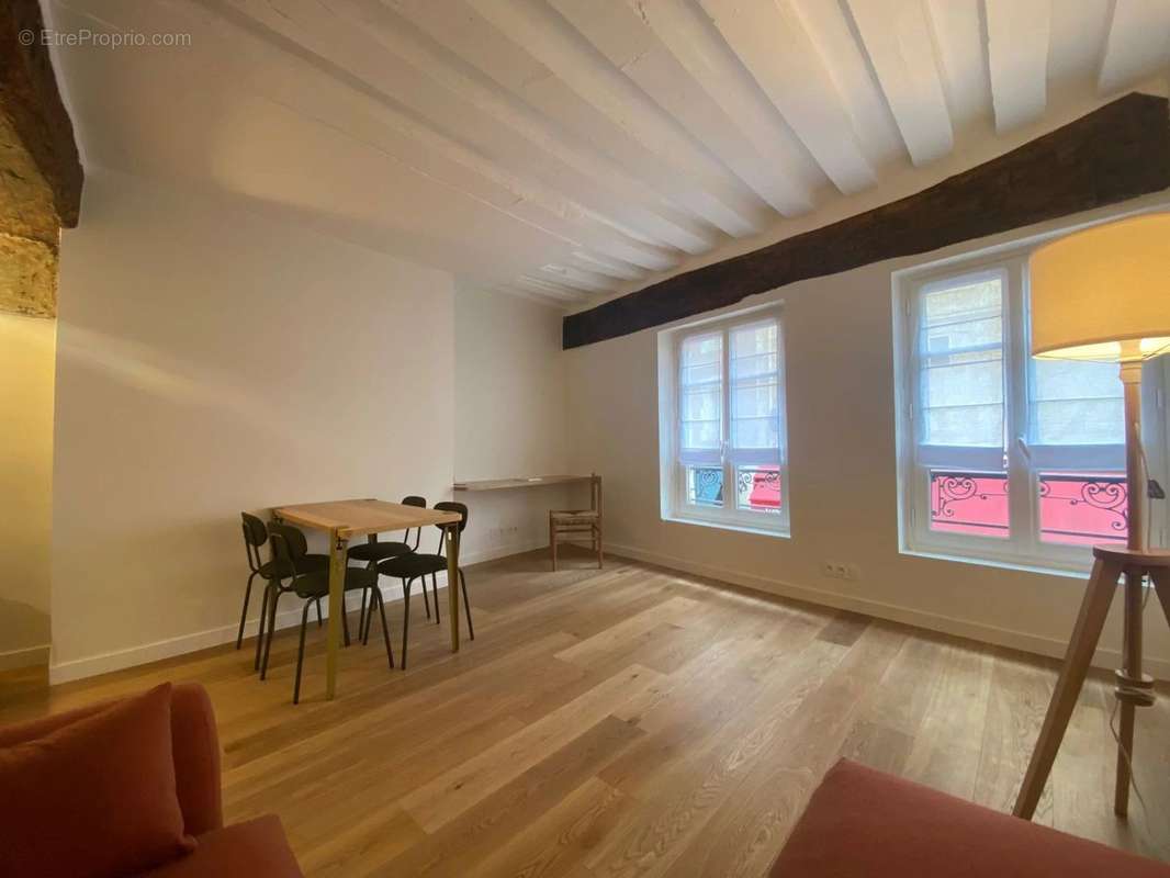 Appartement à PARIS-5E