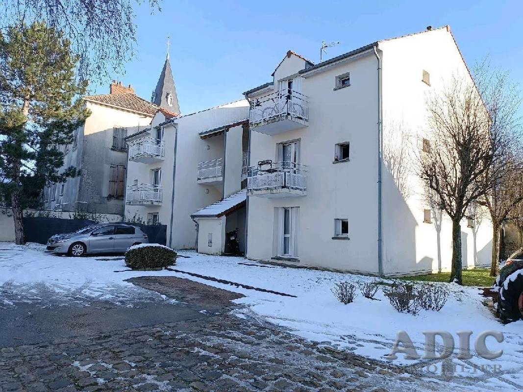 Appartement à THIEUX