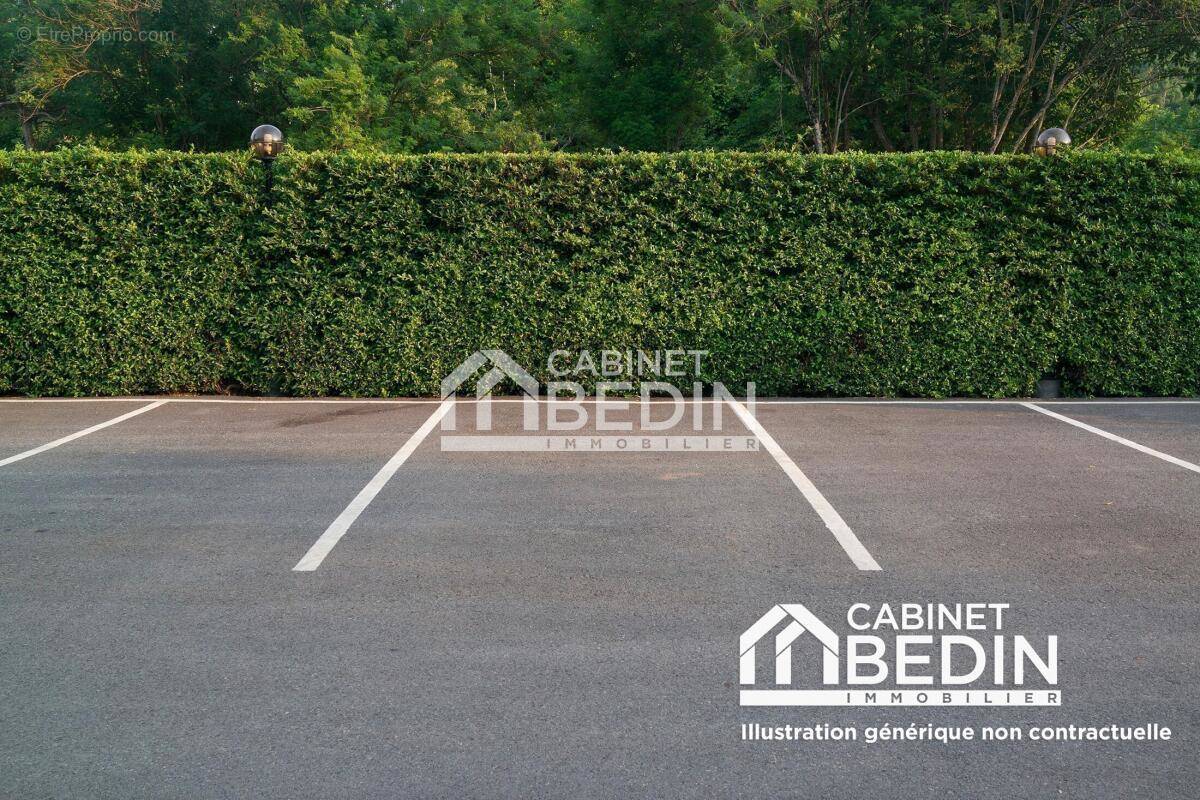 Parking à ANDERNOS-LES-BAINS