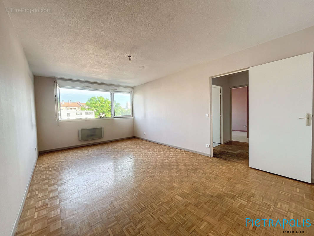 Appartement à VILLEURBANNE