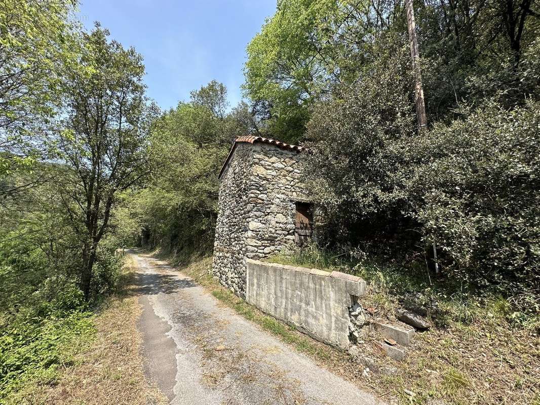 Maison à SAINT-ANDRE-DE-MAJENCOULES