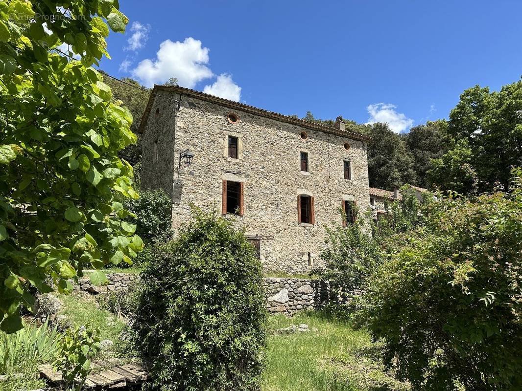 Maison à SAINT-ANDRE-DE-MAJENCOULES