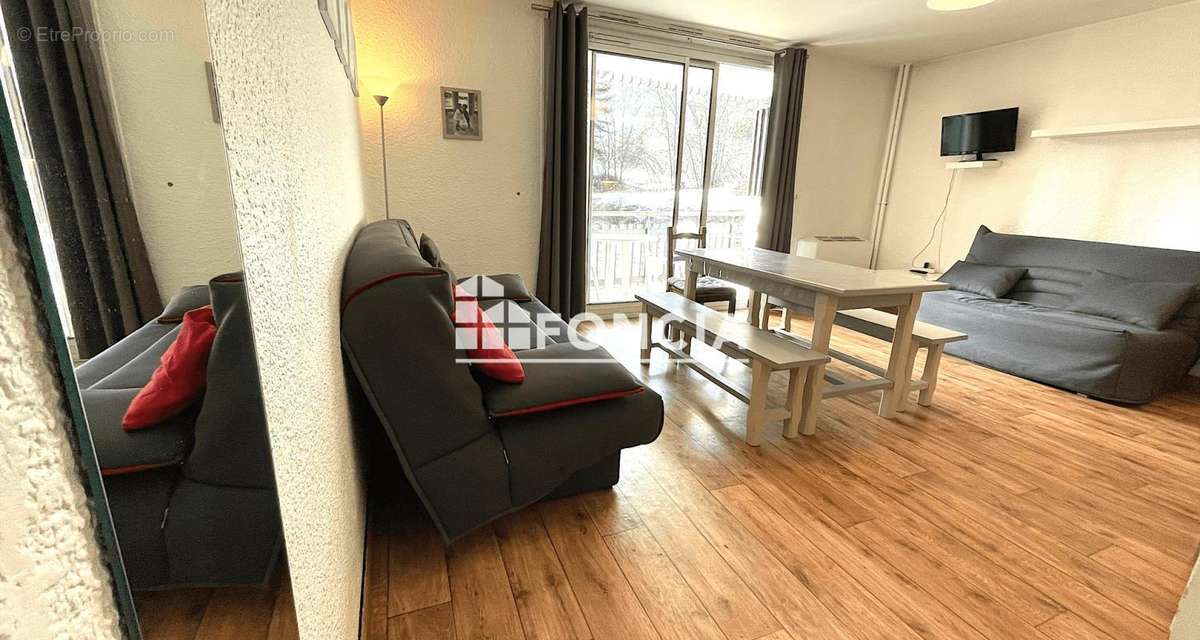 Appartement à LA SALLE-LES-ALPES