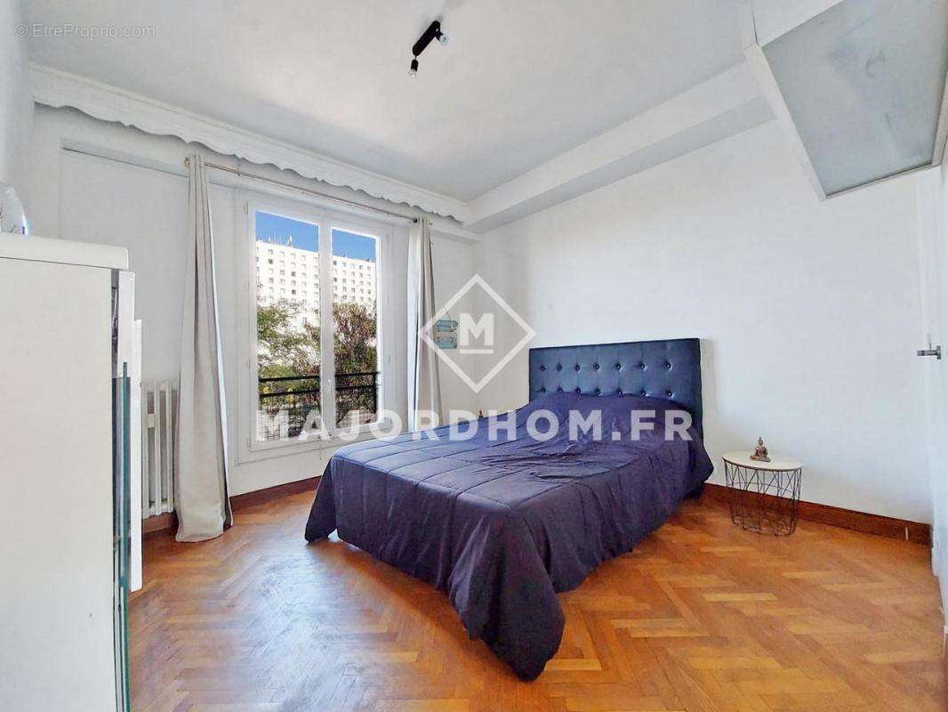 Appartement à MARSEILLE-9E