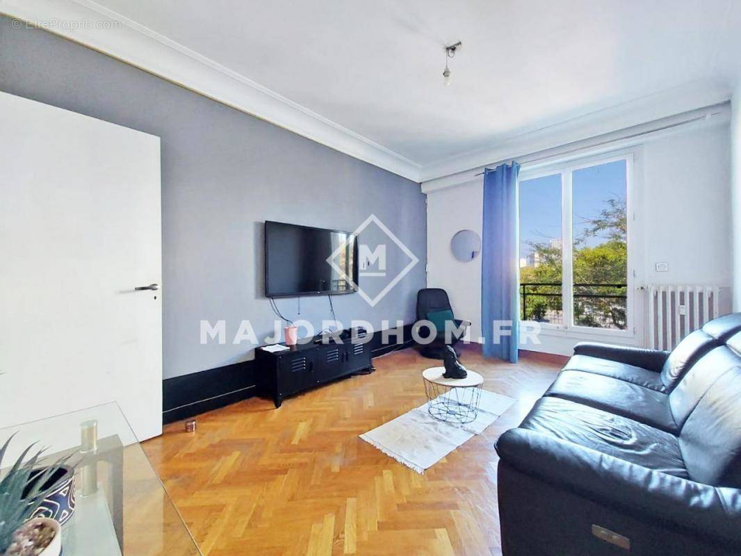 Appartement à MARSEILLE-9E