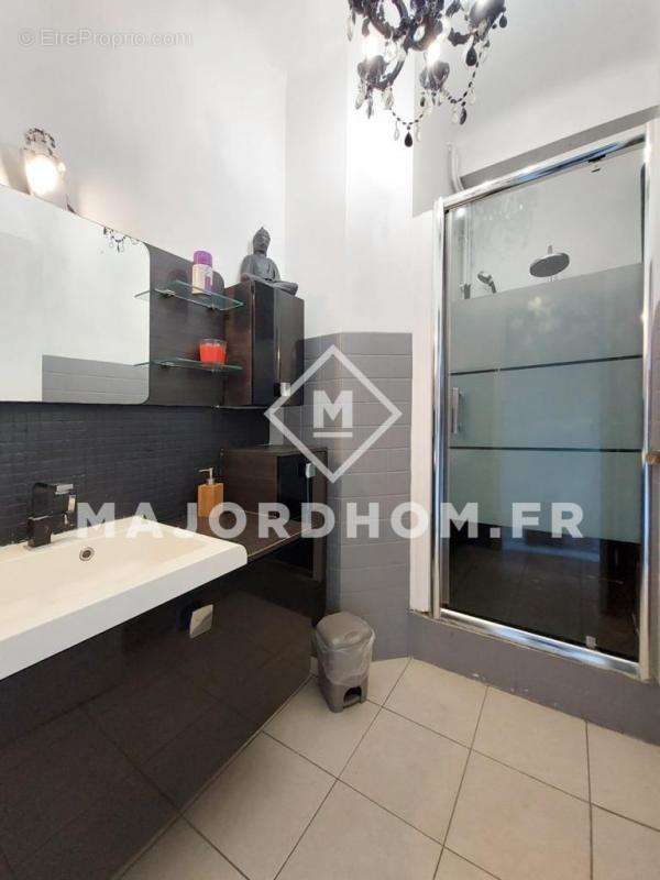 Appartement à MARSEILLE-9E