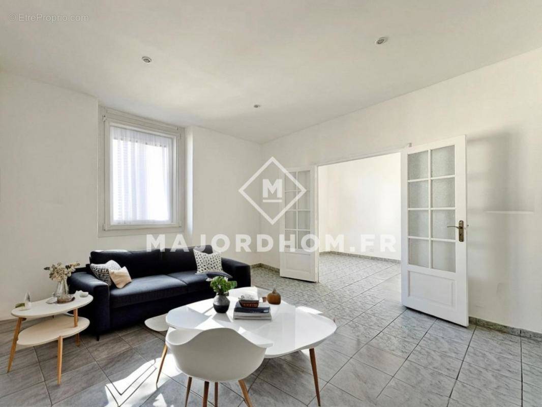 Appartement à MARSEILLE-7E