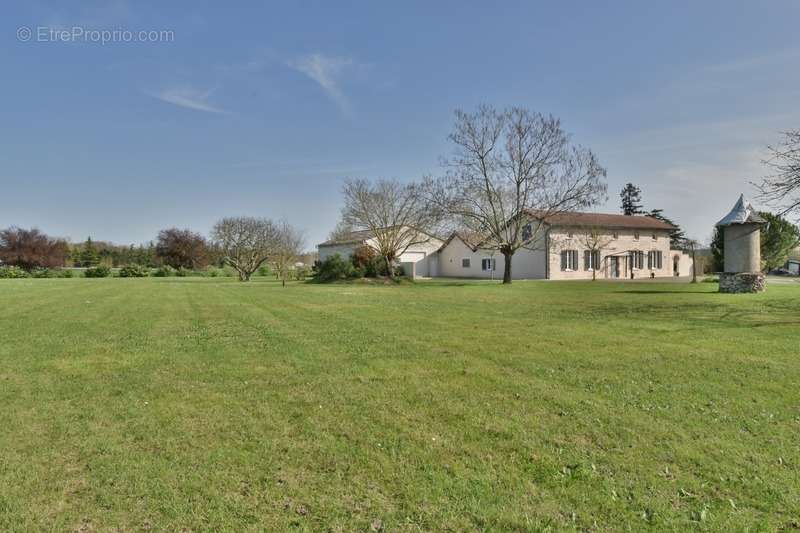 Maison à VILLENEUVE-SUR-LOT