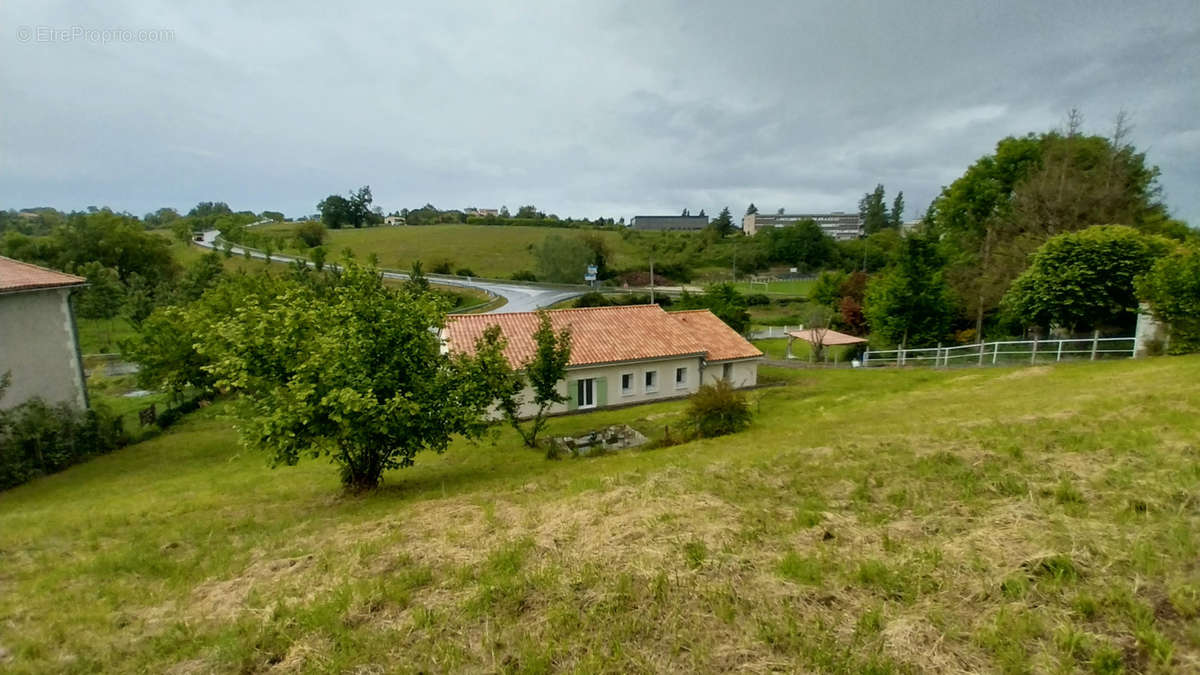 Maison à RIBERAC