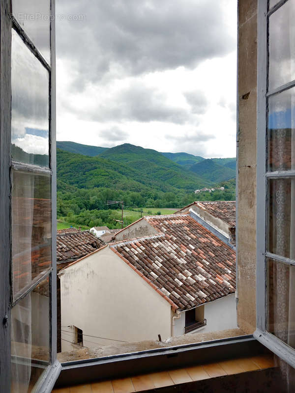 Appartement à LE POUJOL-SUR-ORB