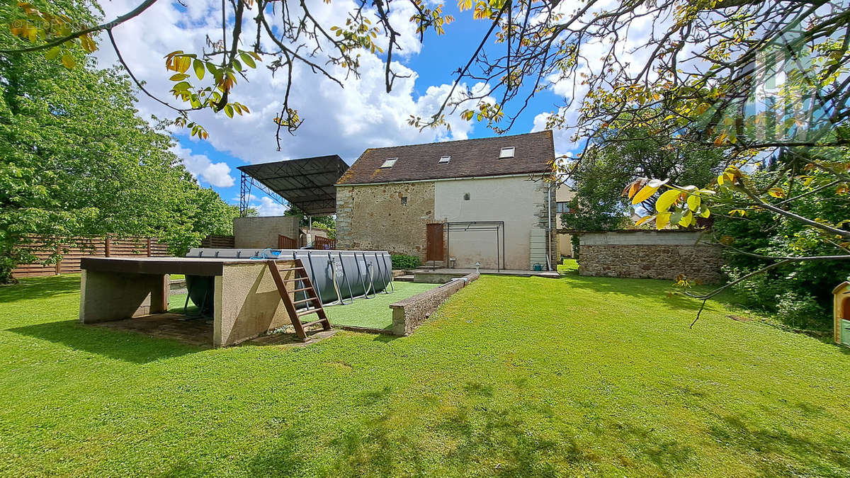 Maison à VILLEBLEVIN