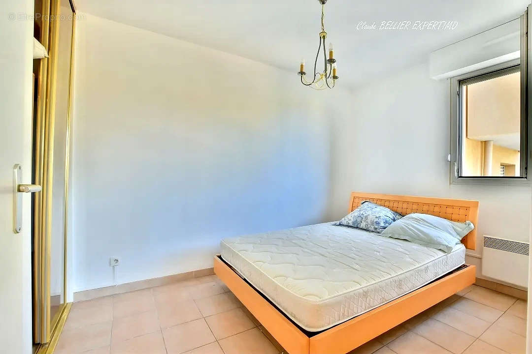 Appartement à MARSEILLE-9E