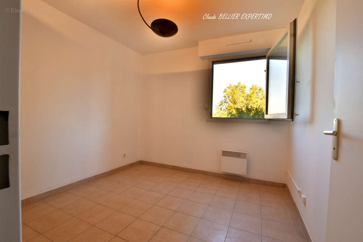 Appartement à MARSEILLE-9E