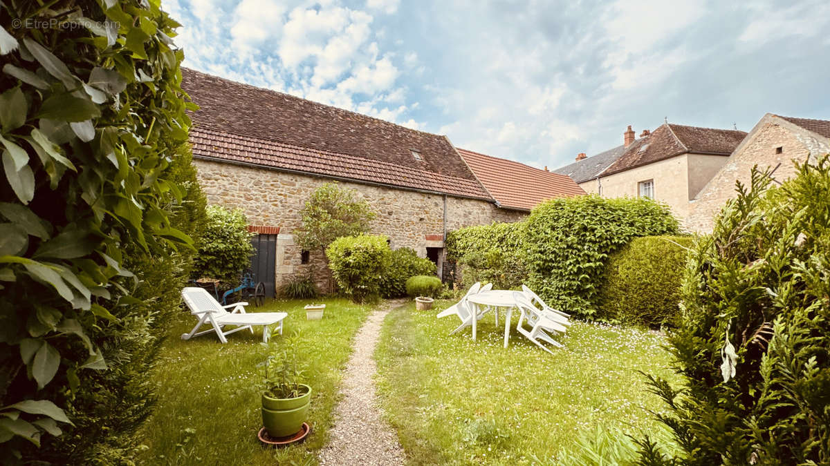 Maison à ROUVRAY