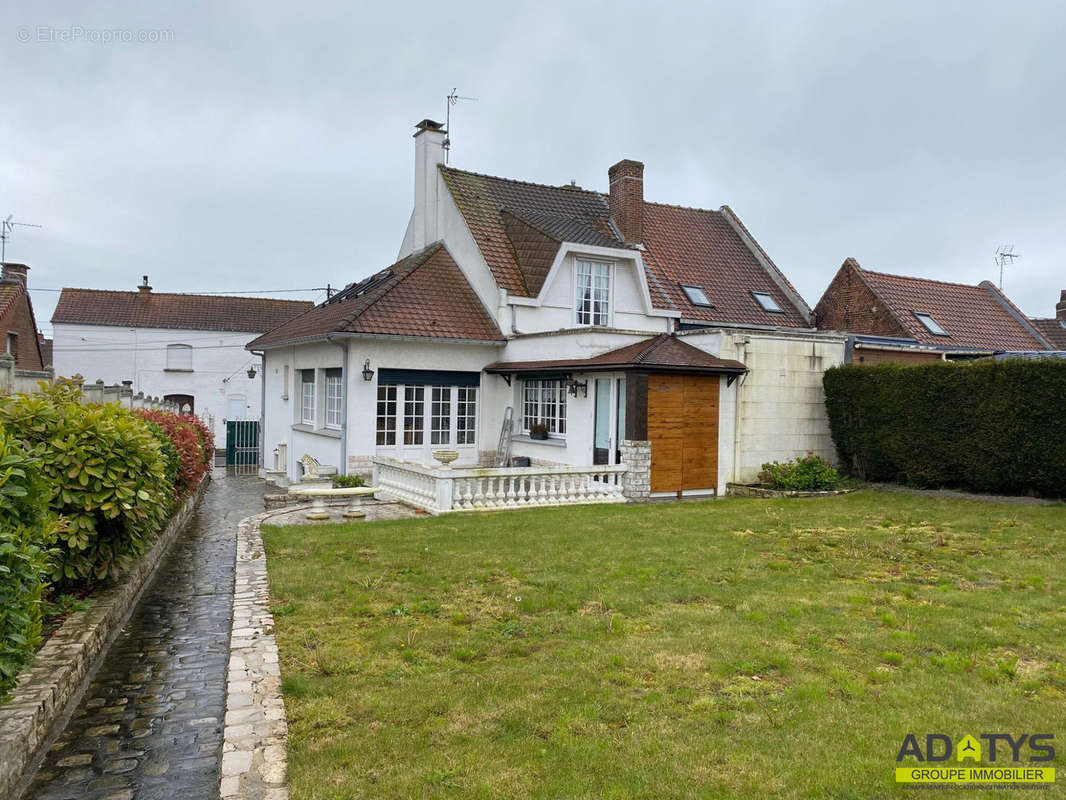 Maison à BREBIERES