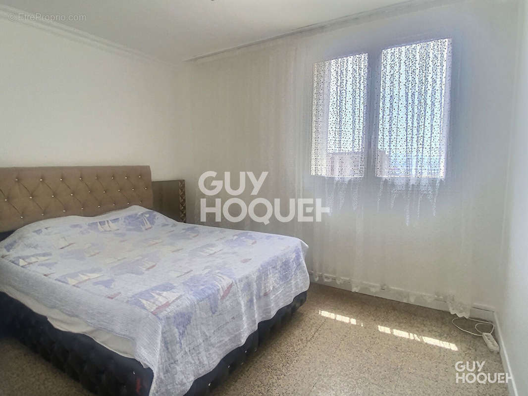 Appartement à MARSEILLE-15E