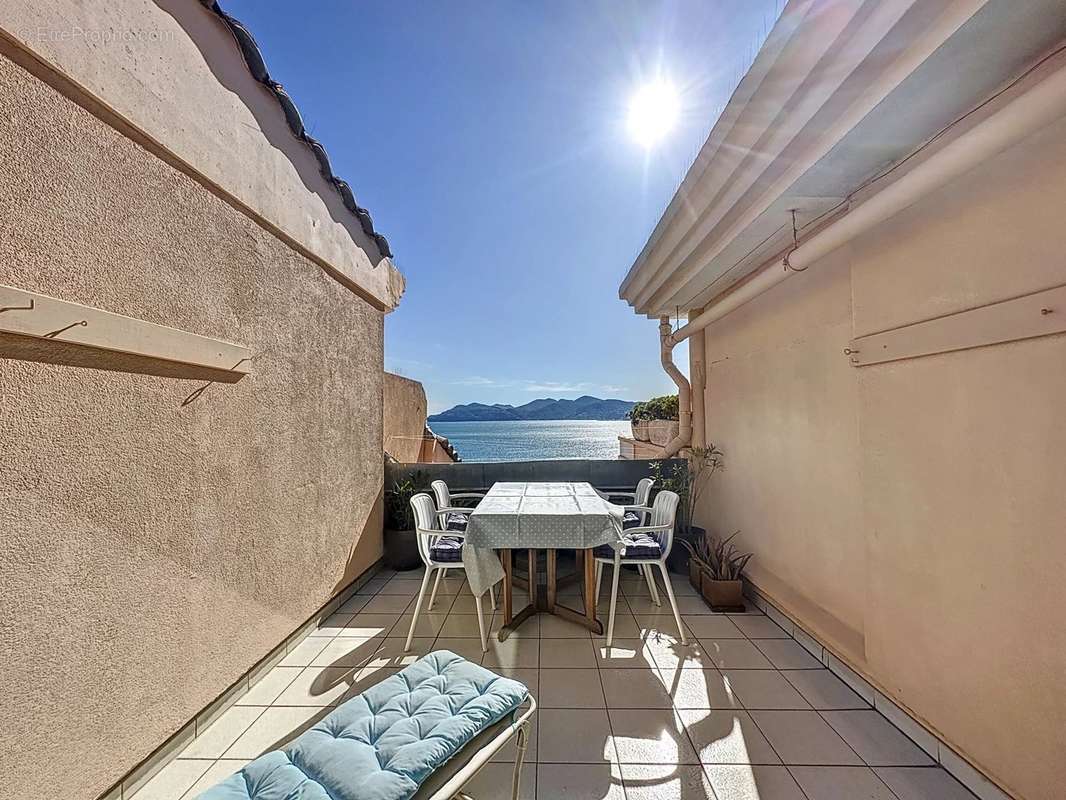 Appartement à CANNES