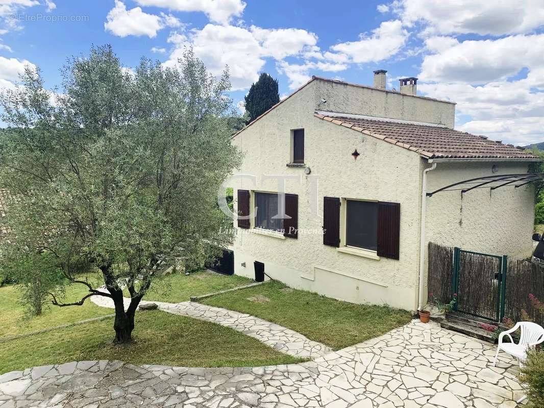 Maison à VAISON-LA-ROMAINE