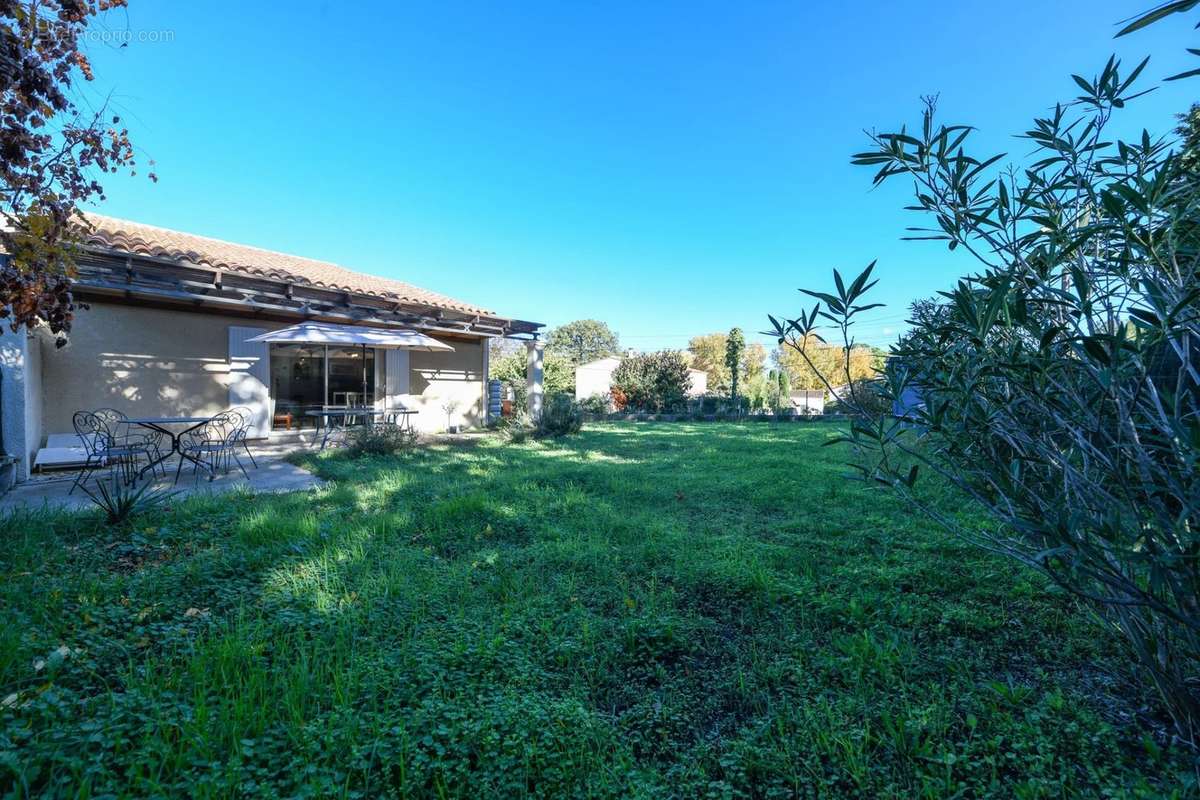 Maison à UZES