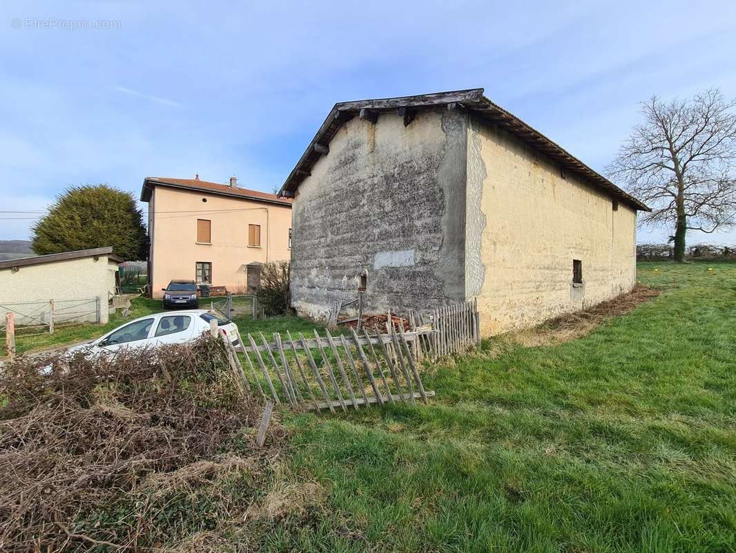 Maison à JARDIN