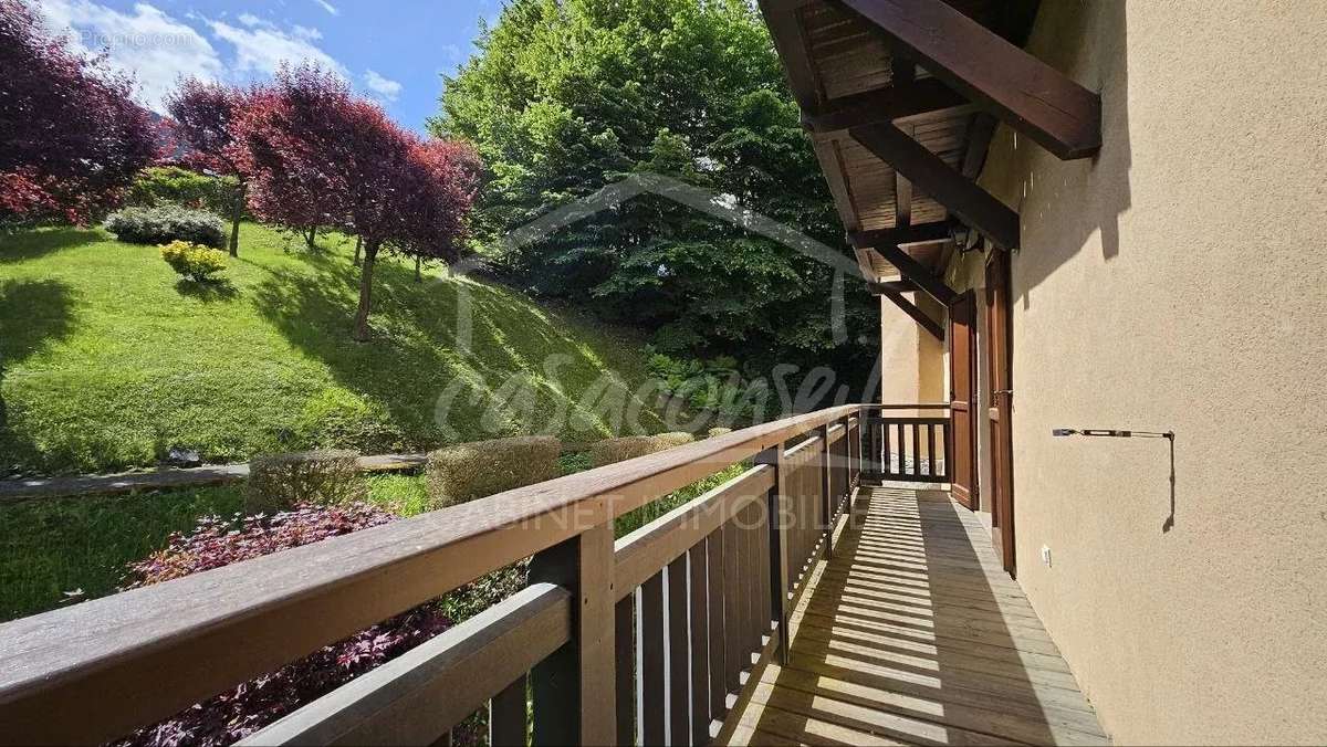 Appartement à SAINT-GERVAIS-LES-BAINS