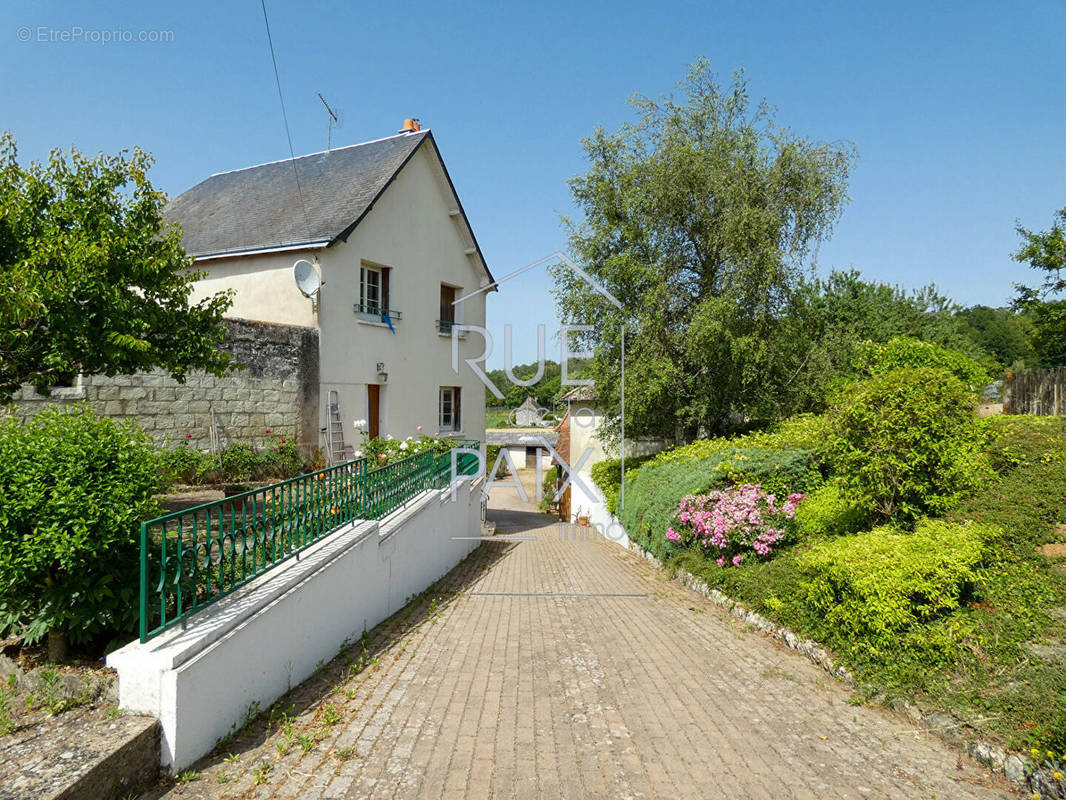 Maison à CHATELLERAULT