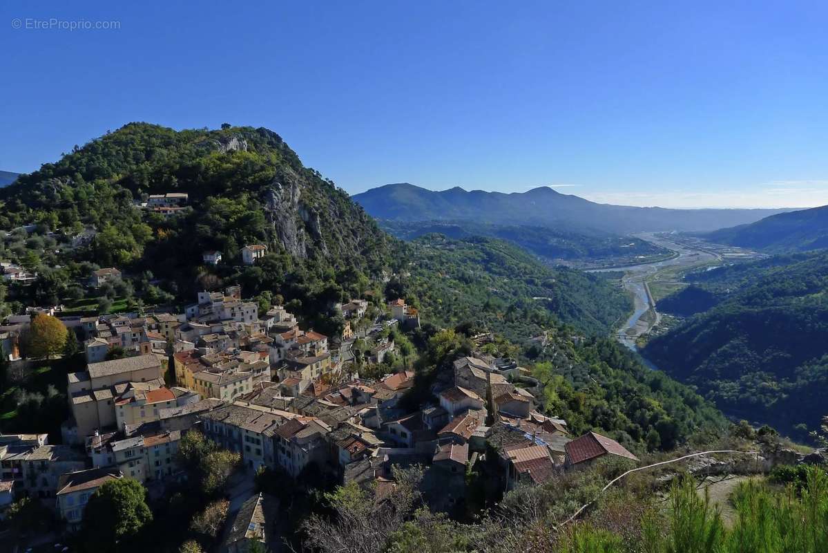 Appartement à GILETTE