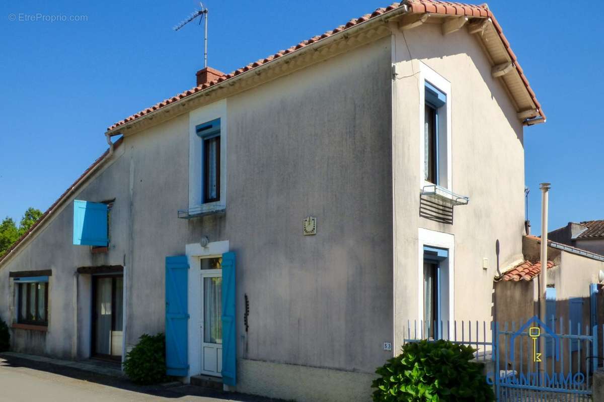 Maison à CHANTONNAY