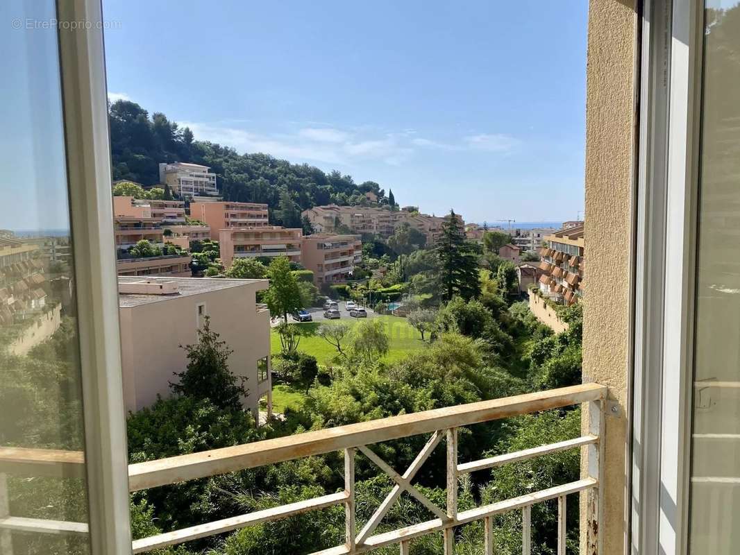 Appartement à ROQUEBRUNE-CAP-MARTIN