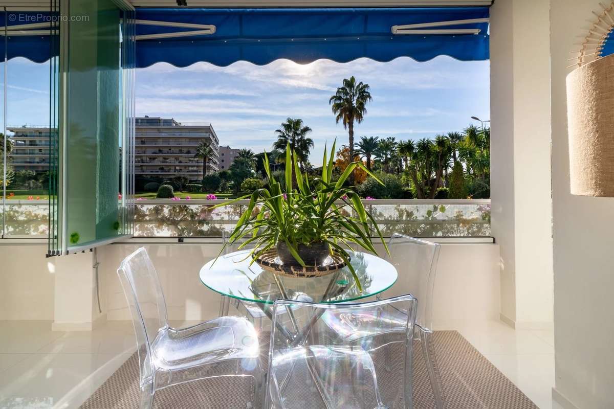 Appartement à CANNES