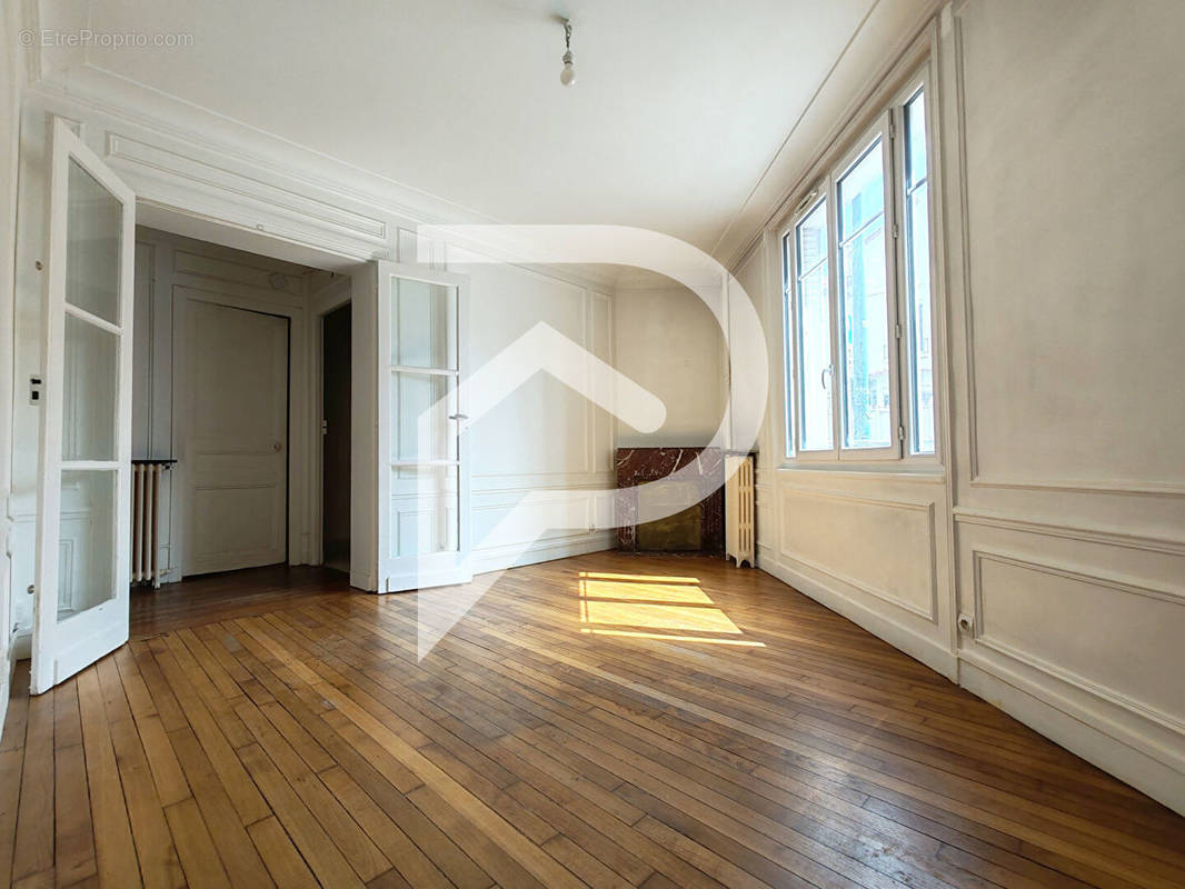 Appartement à COLOMBES