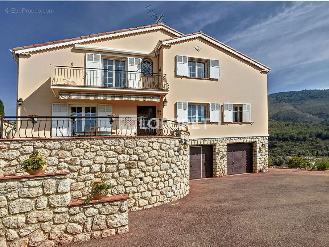 Maison à MENTON