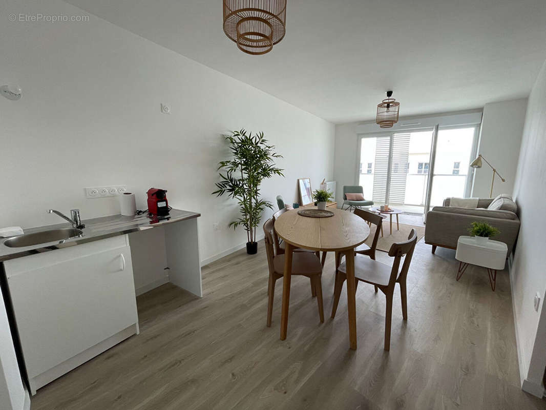 Appartement à BLAINVILLE-SUR-ORNE