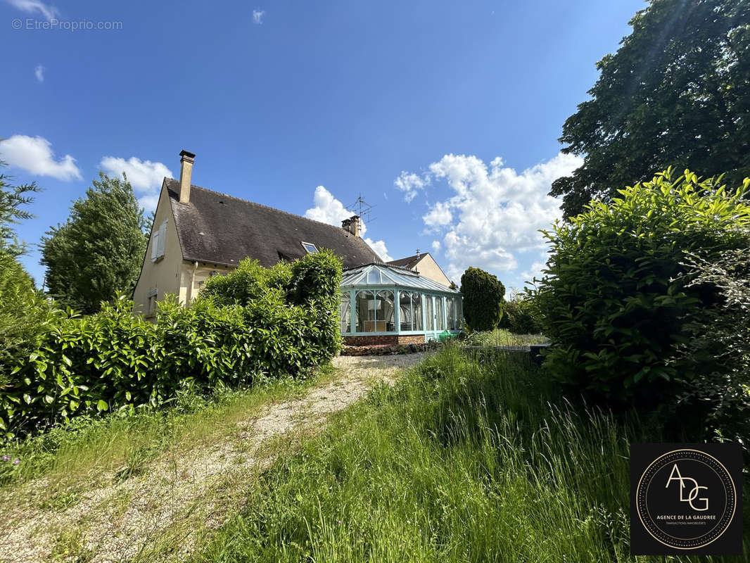 Maison à DOURDAN