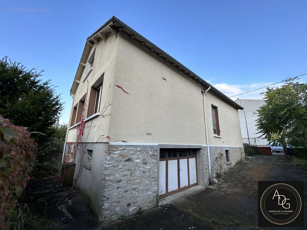 Maison à DOURDAN