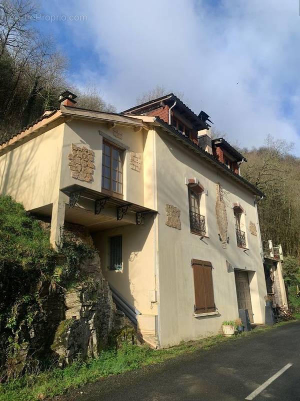 Maison à CURVALLE