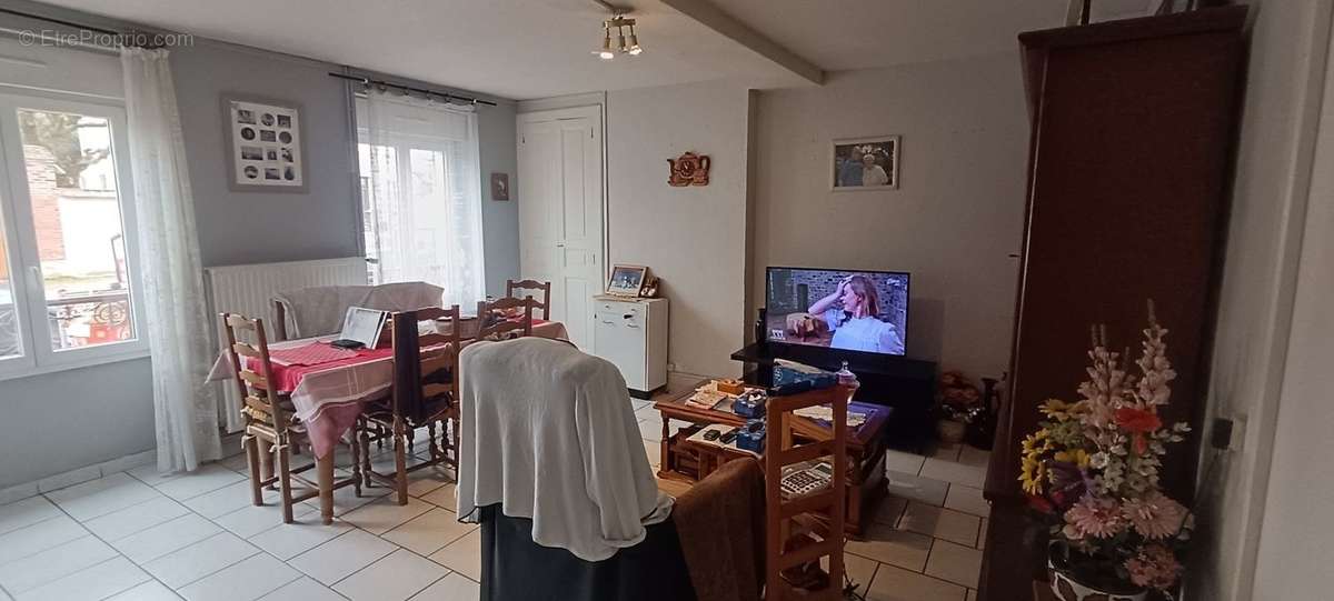 Appartement à NEUVY-SUR-LOIRE