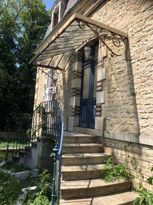 Maison à CLAMECY