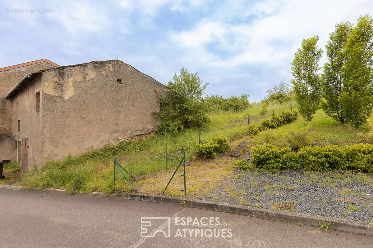 Terrain à PUTTELANGE-LES-THIONVILLE