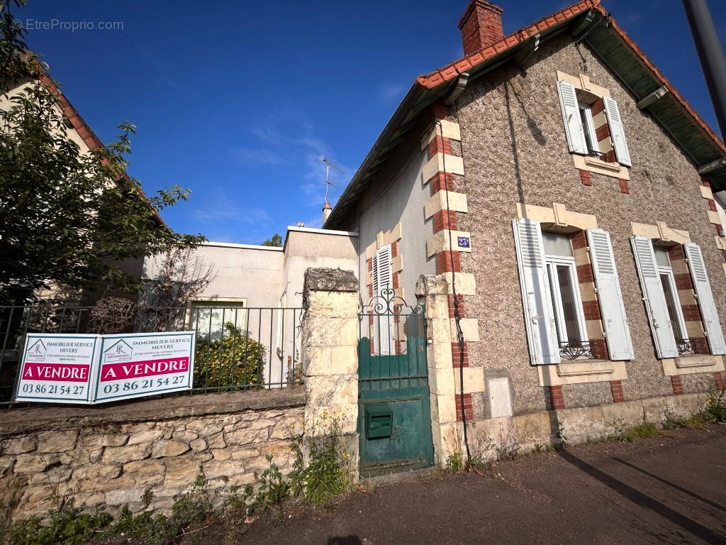 Maison à NEVERS