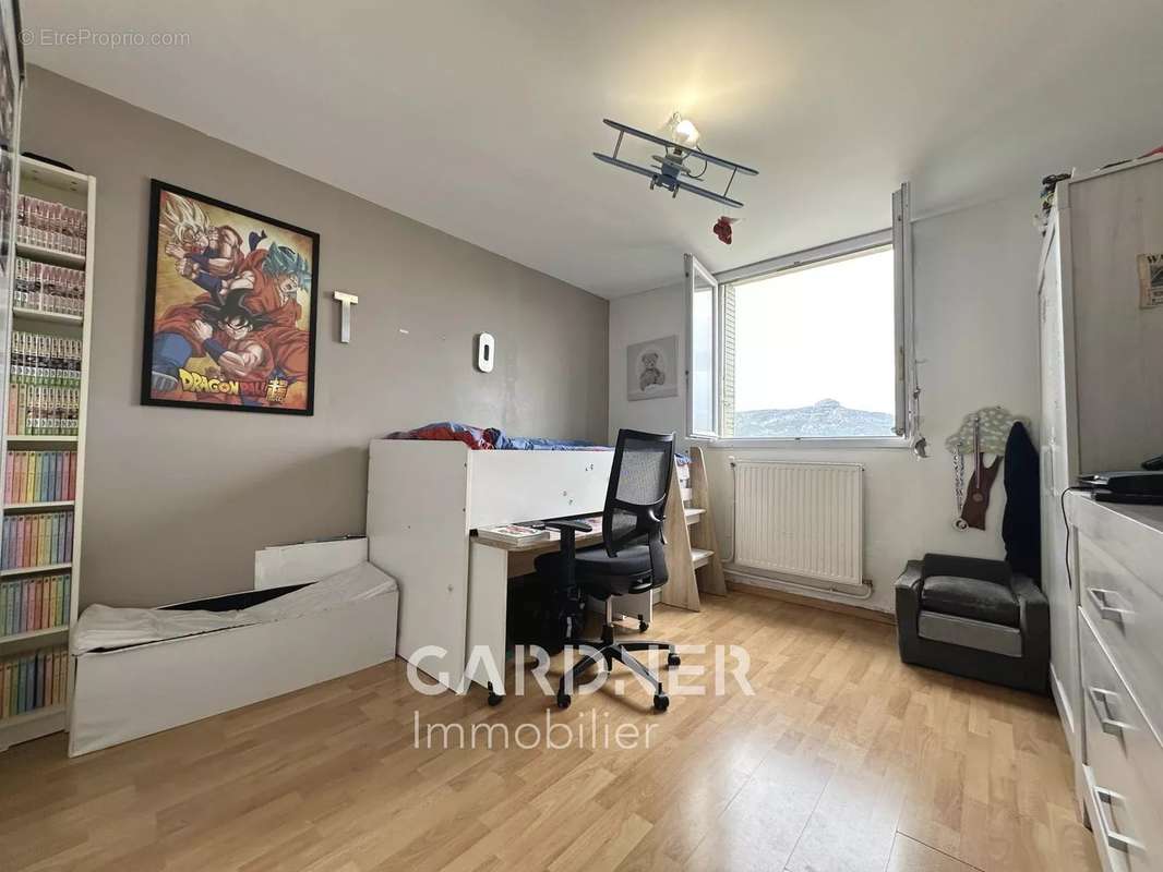 Appartement à AUBAGNE