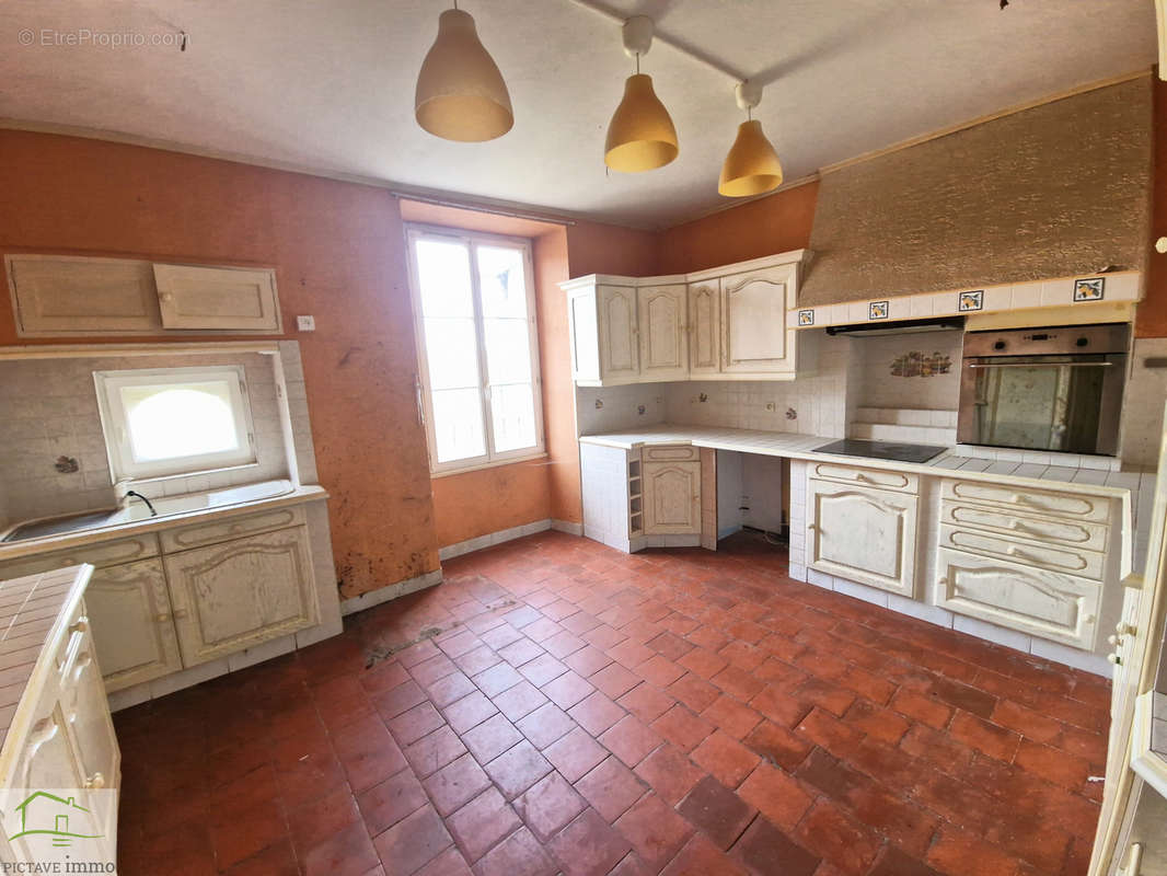 Appartement à LUSIGNAN