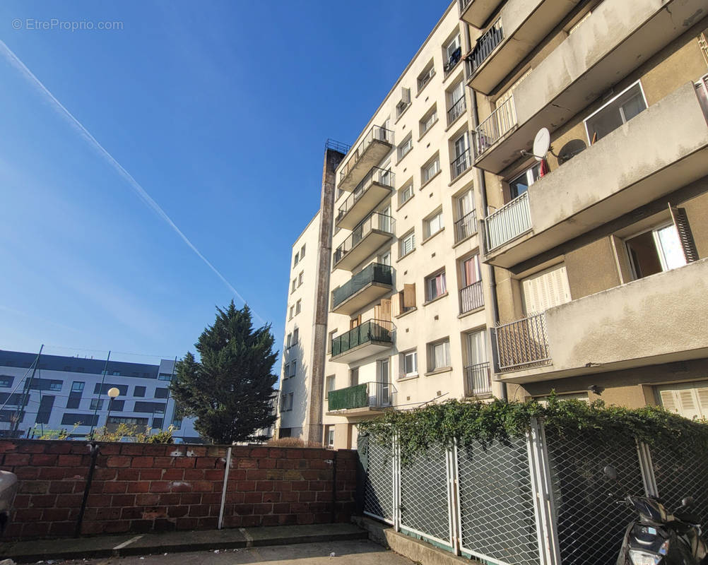 Appartement à PIERREFITTE-SUR-SEINE